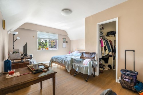 1545 49Th Avenue W, Vancouver, BC 