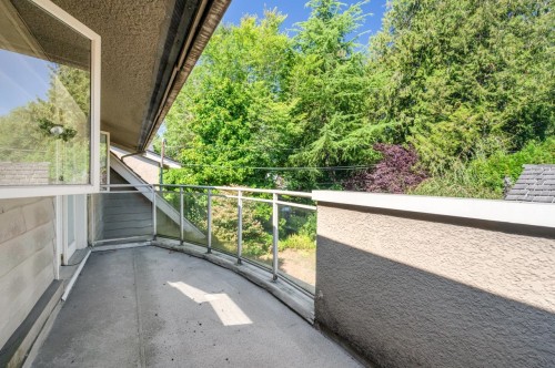 1545 49Th Avenue W, Vancouver, BC 