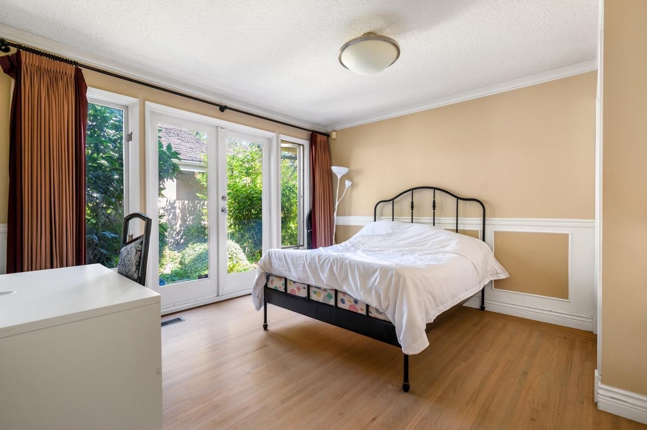 1545 49Th Avenue W, Vancouver, BC