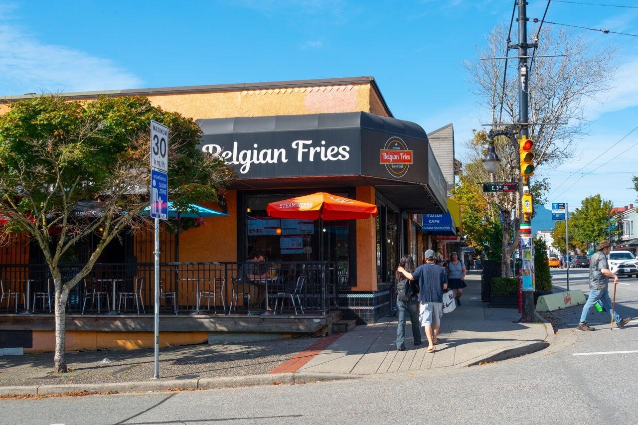 1777 4Th Avenue E, Vancouver, BC