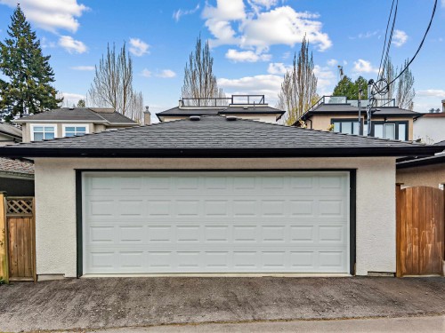 4555 9Th Avenue W, Vancouver, BC 