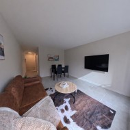 2B-1540 Haro Street Vancouver, BC V6G 1G6