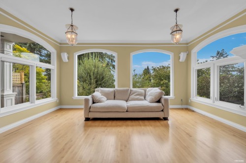 4648 2Nd Avenue W, Vancouver, BC 