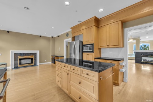 4648 2Nd Avenue W, Vancouver, BC 