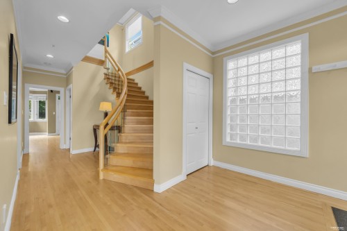 4648 2Nd Avenue W, Vancouver, BC 