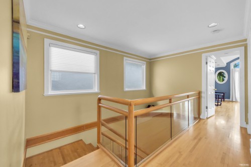 4648 2Nd Avenue W, Vancouver, BC 