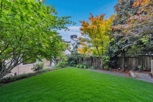 4648 2Nd Avenue W, Vancouver, BC 