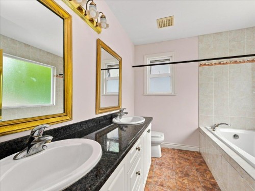 2579 45Th Avenue W, Vancouver, BC 