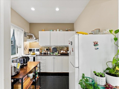 2579 45Th Avenue W, Vancouver, BC 