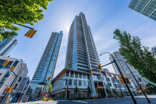1605-6080 Mckay Avenue  Burnaby, BC V5H 0J4