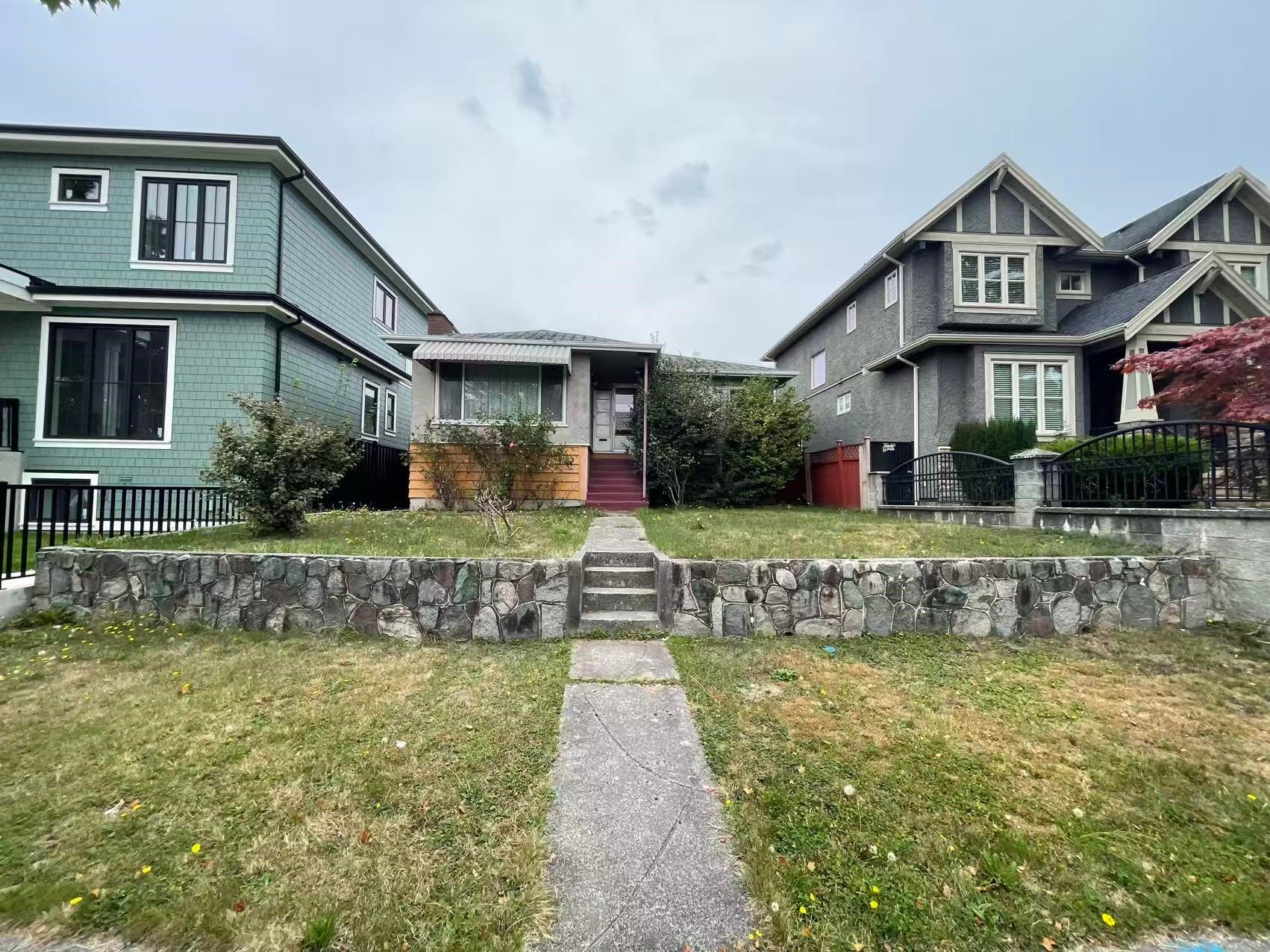 1621 58Th Avenue E, Vancouver, BC