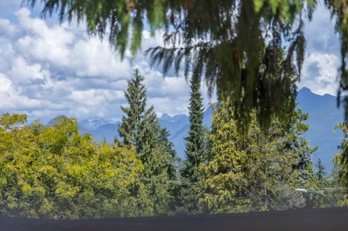 2996 Surf Crescent, Coquitlam, BC 