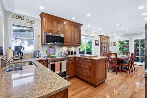 2996 Surf Crescent, Coquitlam, BC 