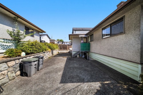 715 63Rd Avenue E, Vancouver, BC 
