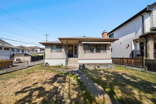 715 63Rd Avenue E, Vancouver, BC 