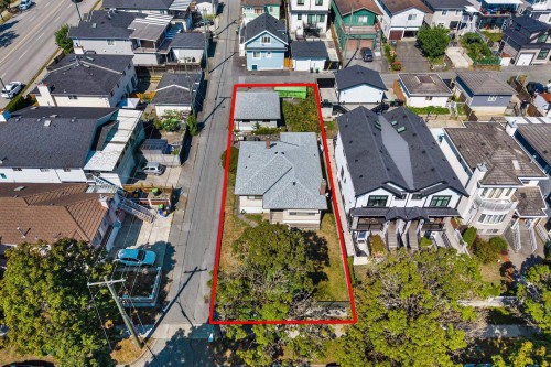 715 63Rd Avenue E, Vancouver, BC 
