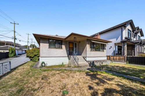 715 63Rd Avenue E, Vancouver, BC 
