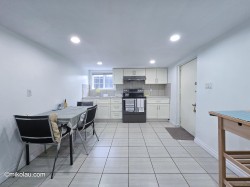 1xx Gilmore Ave Burnaby, BC V5C 4P7