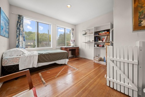 4311 14Th Avenue W, Vancouver, BC 