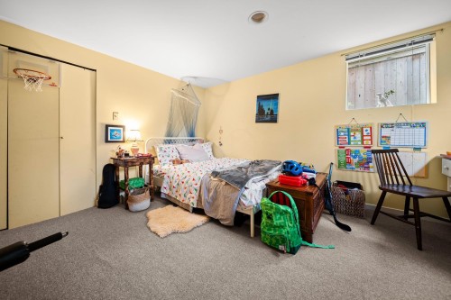 4311 14Th Avenue W, Vancouver, BC 
