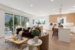 1-2098 Crumpit Woods Drive Squamish, BC V8B 0T6