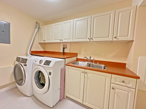 57 Glenmore Drive, West Vancouver, BC 