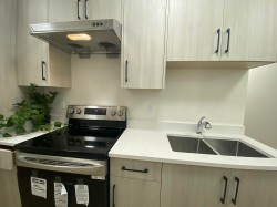 2 Bed Suite-7542 Lindrick Court Burnaby, BC V5A 3Y5