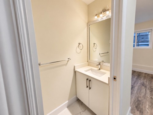 8221 Fremlin Street, Vancouver, BC 