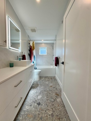 3768 Fleming Street, Vancouver, BC 
