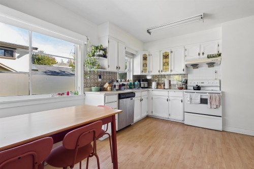 1441 49Th Avenue W, Vancouver, BC 
