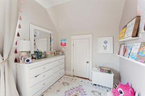 1250 11Th Avenue E, Vancouver, BC 