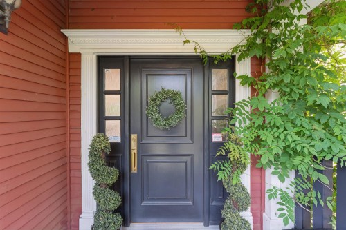 1250 11Th Avenue E, Vancouver, BC 