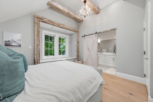 1242 23Rd Avenue E, Vancouver, BC 