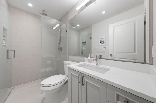 1242 23Rd Avenue E, Vancouver, BC 
