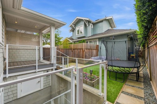 1242 23Rd Avenue E, Vancouver, BC 