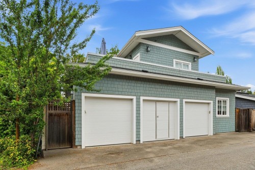 1242 23Rd Avenue E, Vancouver, BC 