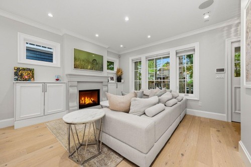1242 23Rd Avenue E, Vancouver, BC 