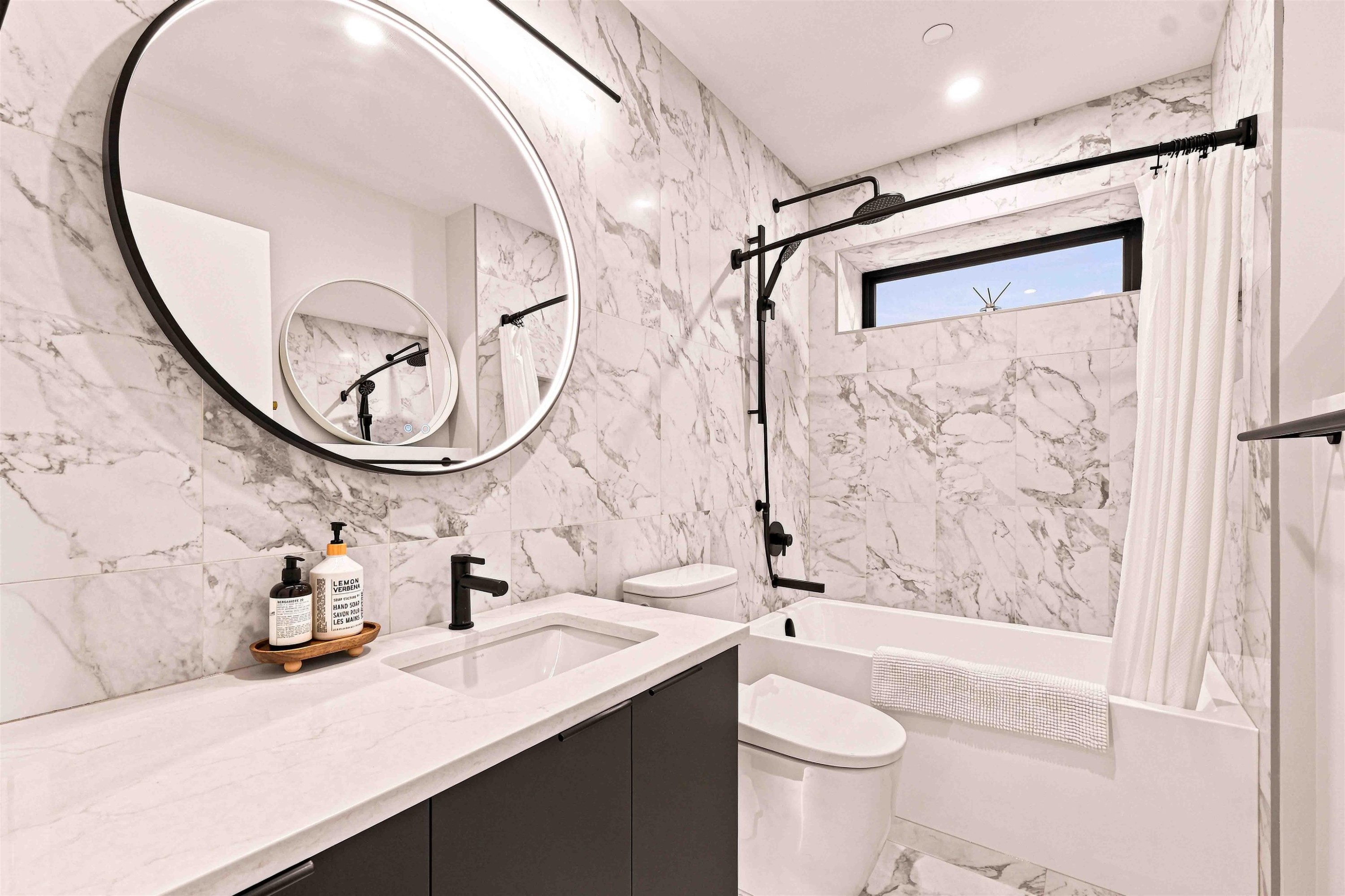 6408 Vine Street, Vancouver, BC