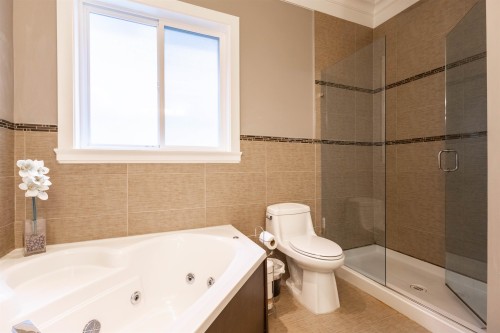 3383 Gislason Avenue, Coquitlam, BC 