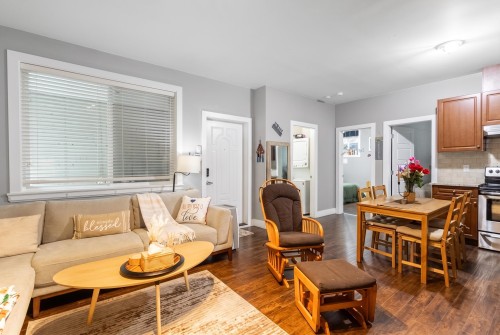 3383 Gislason Avenue, Coquitlam, BC 