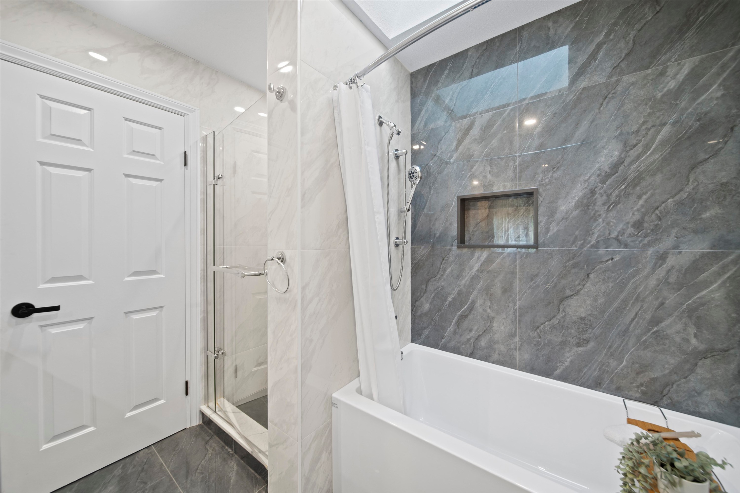 2480 Gale Avenue, Coquitlam, BC
