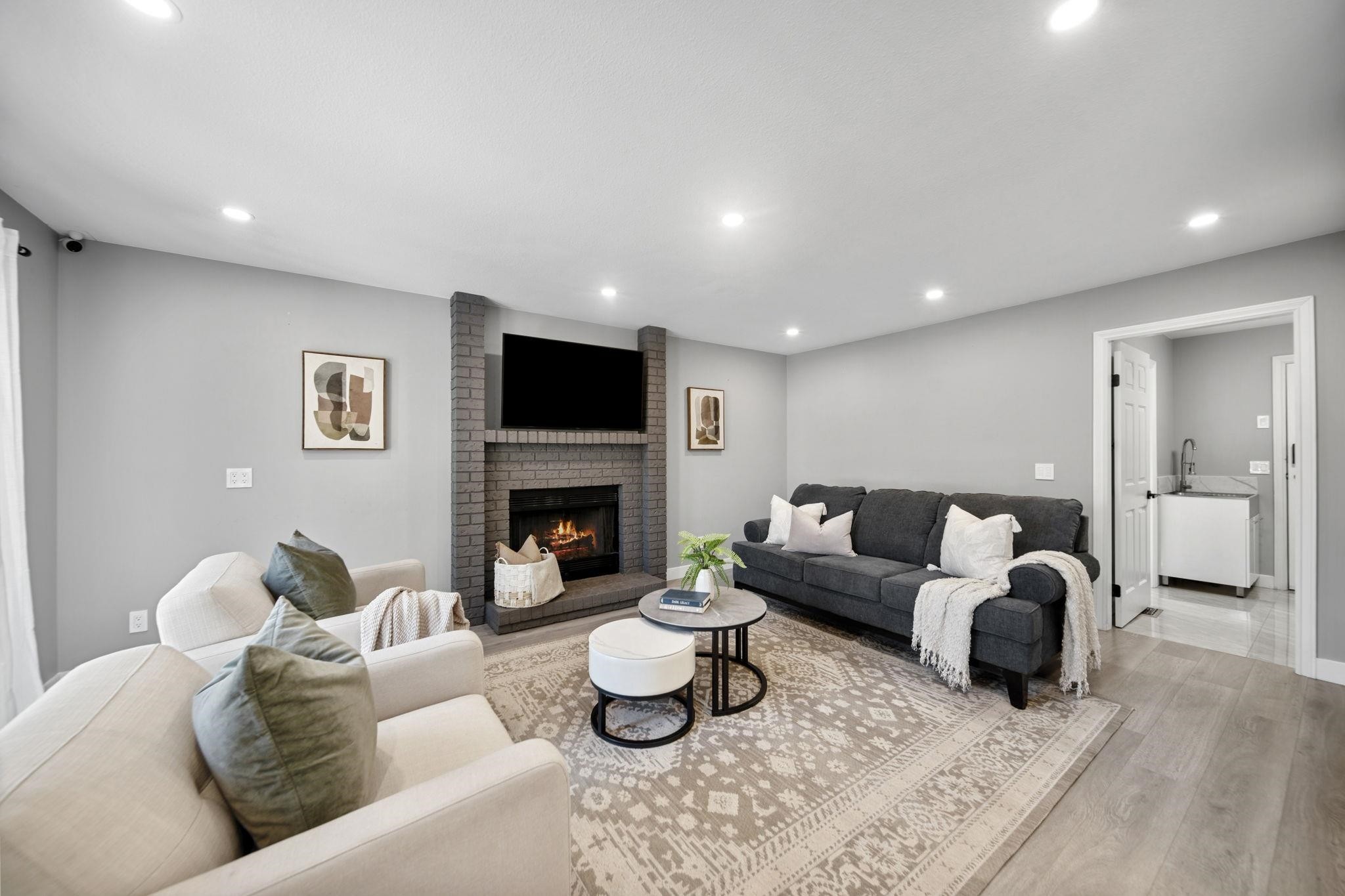 2480 Gale Avenue, Coquitlam, BC