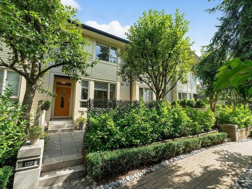 122-9229 University Crescent  Burnaby, BC V5A 4Z2