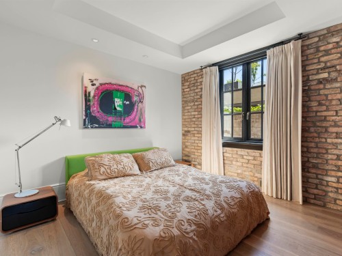 3305 Point Grey Road, Vancouver, BC 