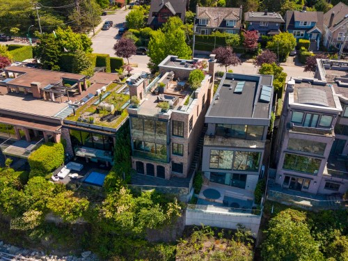 3305 Point Grey Road, Vancouver, BC 