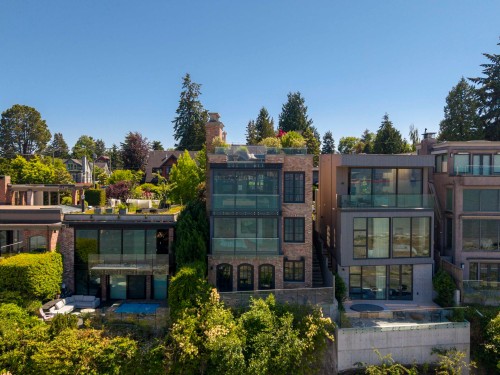 3305 Point Grey Road, Vancouver, BC 