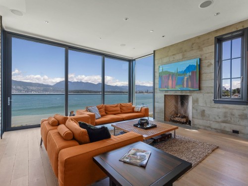 3305 Point Grey Road, Vancouver, BC 