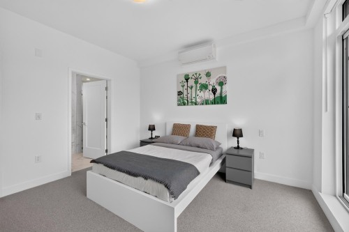 561 29Th Avenue W, Vancouver, BC 