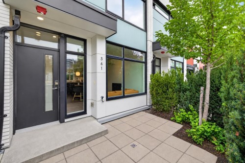 561 29Th Avenue W, Vancouver, BC 