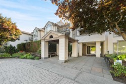 213-19122 122nd Avenue Pitt Meadows, BC V3Y 2N7